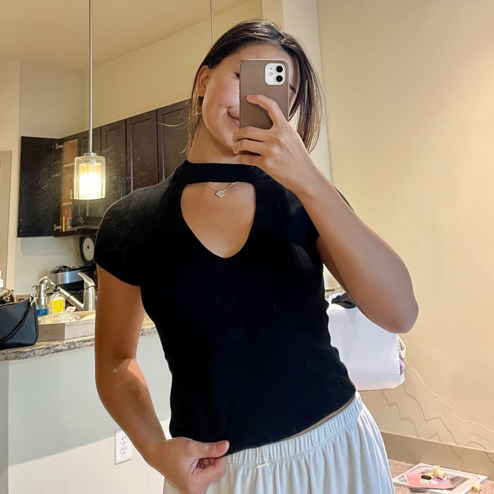Aritzia Cutout Top
